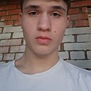 Миша, 18 лет
