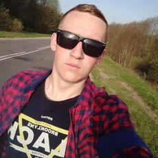 Фотография мужчины Дима, 19 лет из г. Барановичи