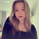 Олечка, 18 лет