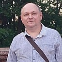 Leon, 53 года