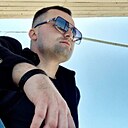 Игорь, 33 года