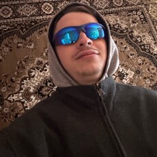 Фотография мужчины Роман, 21 год из г. Микашевичи