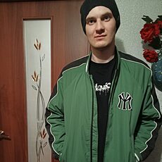 Фотография мужчины Марик, 24 года из г. Усть-Кут