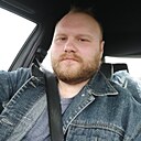 Макс, 32 года