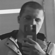 Фотография мужчины Михаил, 18 лет из г. Ачинск