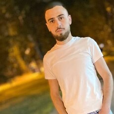 Фотография мужчины Оганнес, 27 лет из г. Мытищи