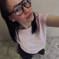 Фотография девушки Ульяна, 22 года из г. Нефтеюганск