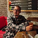 Роман, 24 года