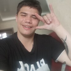 Фотография мужчины Данил, 21 год из г. Хабаровск