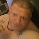 С К, 44 года