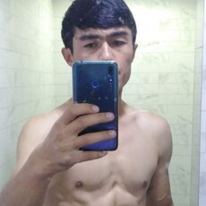 Фотография мужчины Алик, 28 лет из г. Уссурийск