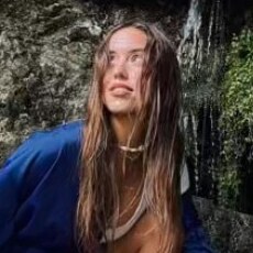 Фотография девушки Хвоя, 21 год из г. Архангельск