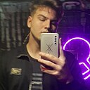 Даниїл, 20 лет