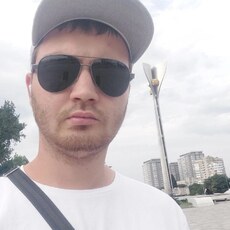 Фотография мужчины Валерий, 27 лет из г. Ростов-на-Дону
