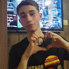 Фотография мужчины Евгений, 19 лет из г. Усть-Каменогорск