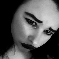 Фотография девушки Дария, 18 лет из г. Куйбышев