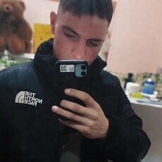 Фотография мужчины Ivan Perederev, 19 лет из г. Владивосток