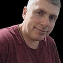 Эдуард, 42 года