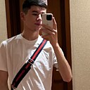 Исфандиёр, 21 год