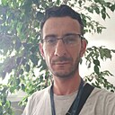 Давит, 34 года