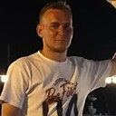 Саша, 32 года