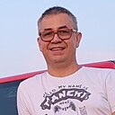 Freeman, 48 лет