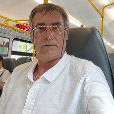 Виктор, 60 из г. Москва.