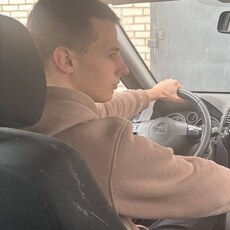 Фотография мужчины Максим, 19 лет из г. Орша