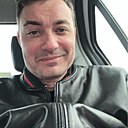 Nike, 42 года