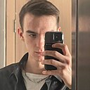 Данила, 22 года