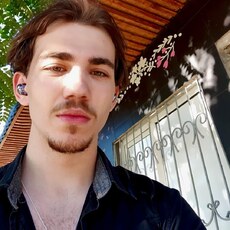 Фотография мужчины Владислав, 20 лет из г. Воронеж