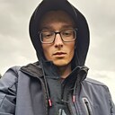 Артем, 24 года