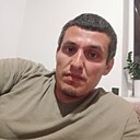 Артур, 32 года
