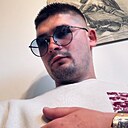 Роман, 22 года