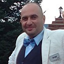 Artur, 44 года