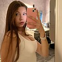 Софа, 21 год