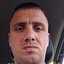 Arm Arm, 32 года