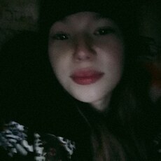 Фотография девушки Вита, 21 год из г. Нижнеудинск