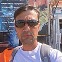 Рустам, 42 года