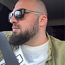 Махач, 33 года