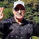 Юра, 62 года