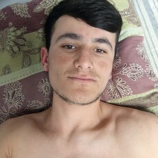 Фотография мужчины Сирочиддин, 20 лет из г. Горно-Алтайск