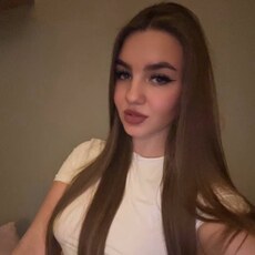 Фотография девушки Нелли, 28 лет из г. Санкт-Петербург