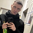 Денис, 23 года