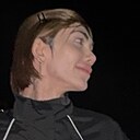 Parvin, 22 года