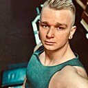 Yuri, 32 года
