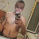 Артем, 24 года