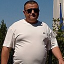 Рустам, 42 года