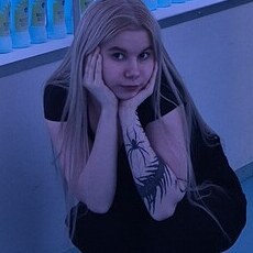 Фотография девушки Карина, 19 лет из г. Нижнекамск