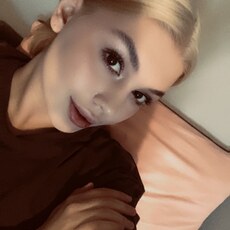 Фотография девушки Анастасия, 20 лет из г. Екатеринбург